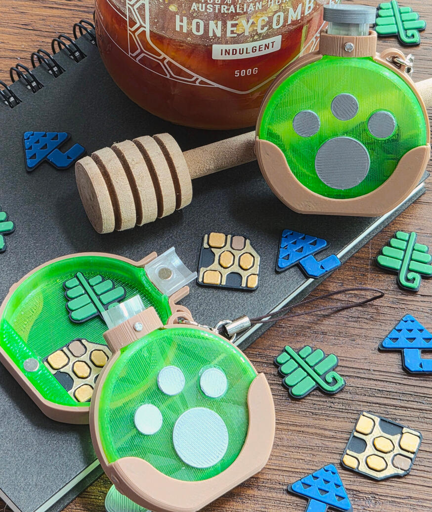 Potion Shaker Charm - Monster Hunter Palico Potion