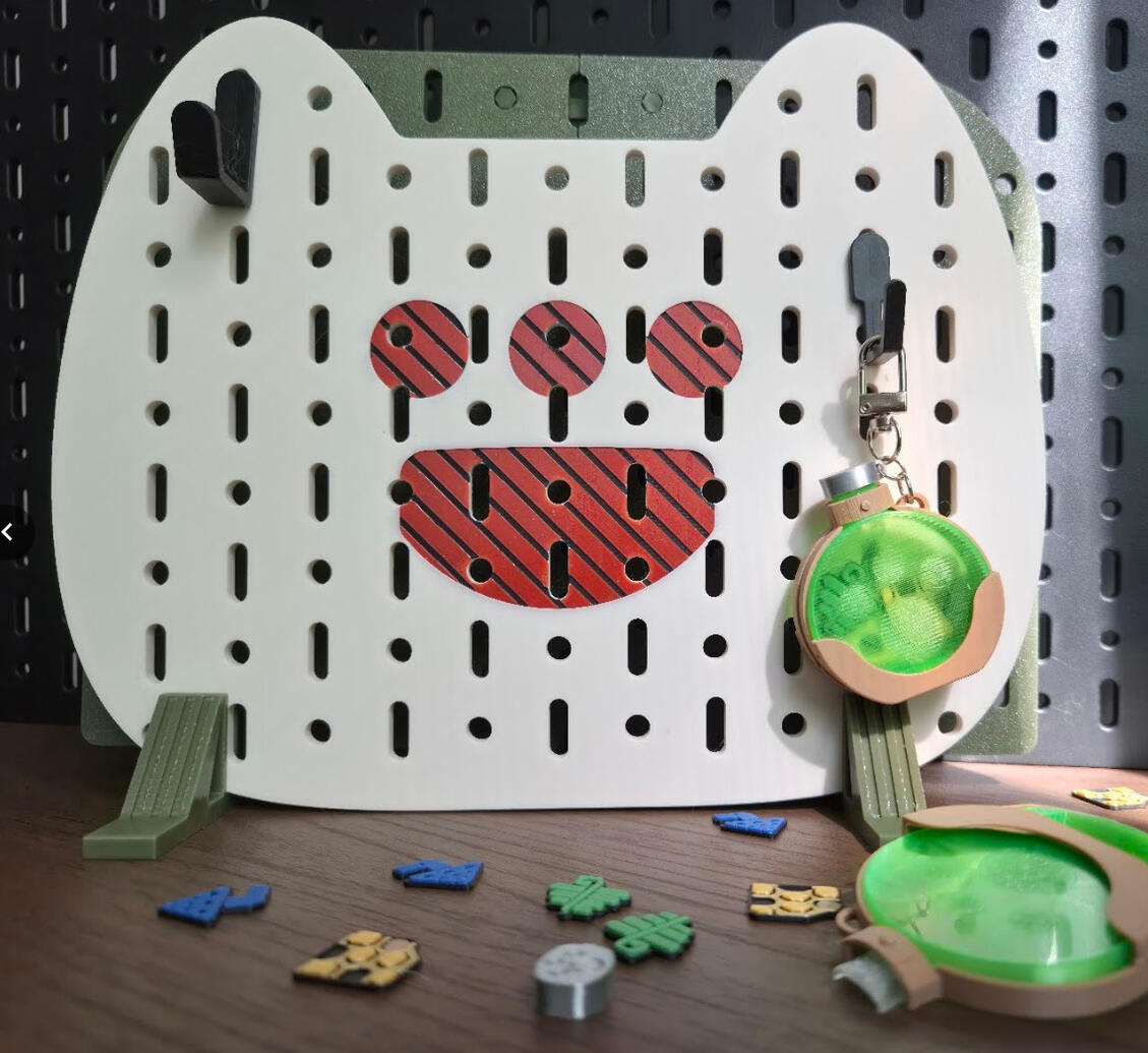 Monster Hunter Palico Inspired Mini Pegboard